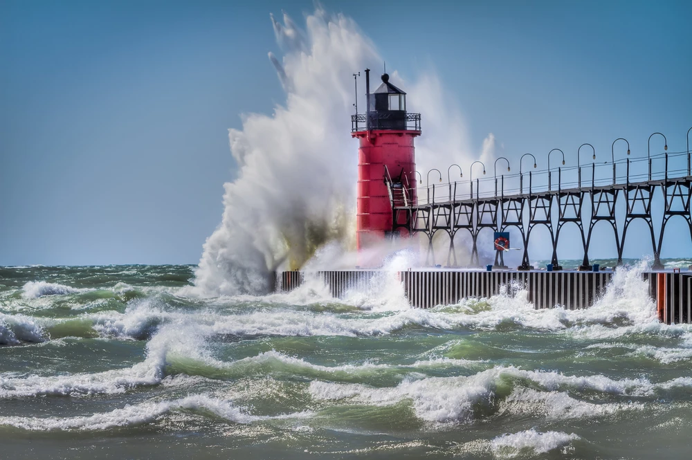 Storm-Light and Calm Harbor: Experiencing South Haven Lighthouse on Lake Michigan